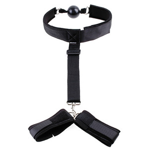 Fetish Fantasy - Gag And Wrist Restraint Set S&M