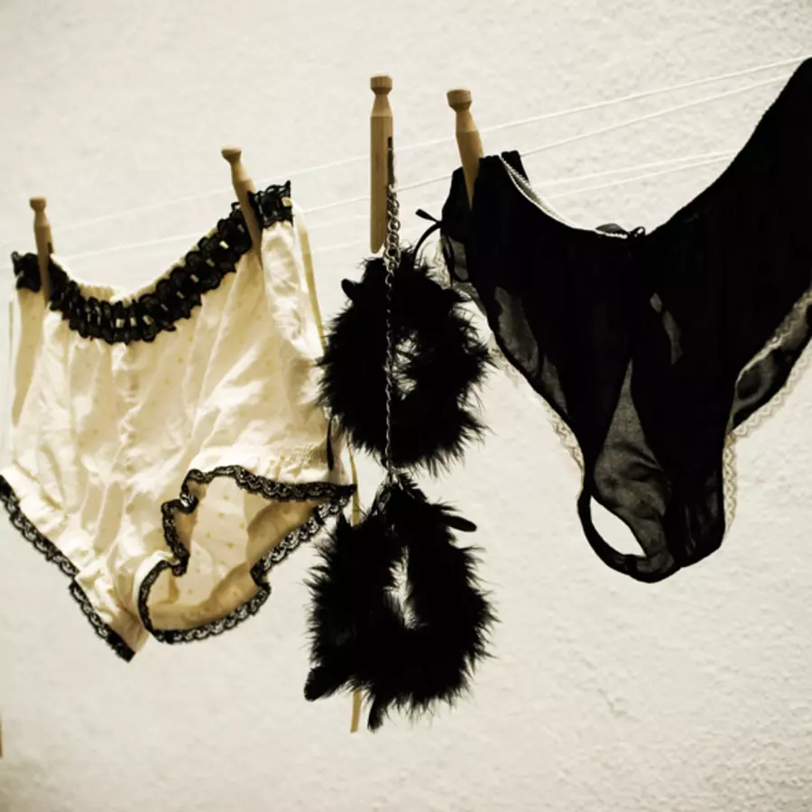 Bijoux Indiscrets - Za Za Zu Handcuffs Black S&M