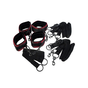 Scandal - Bed Restraints Set Black S&M